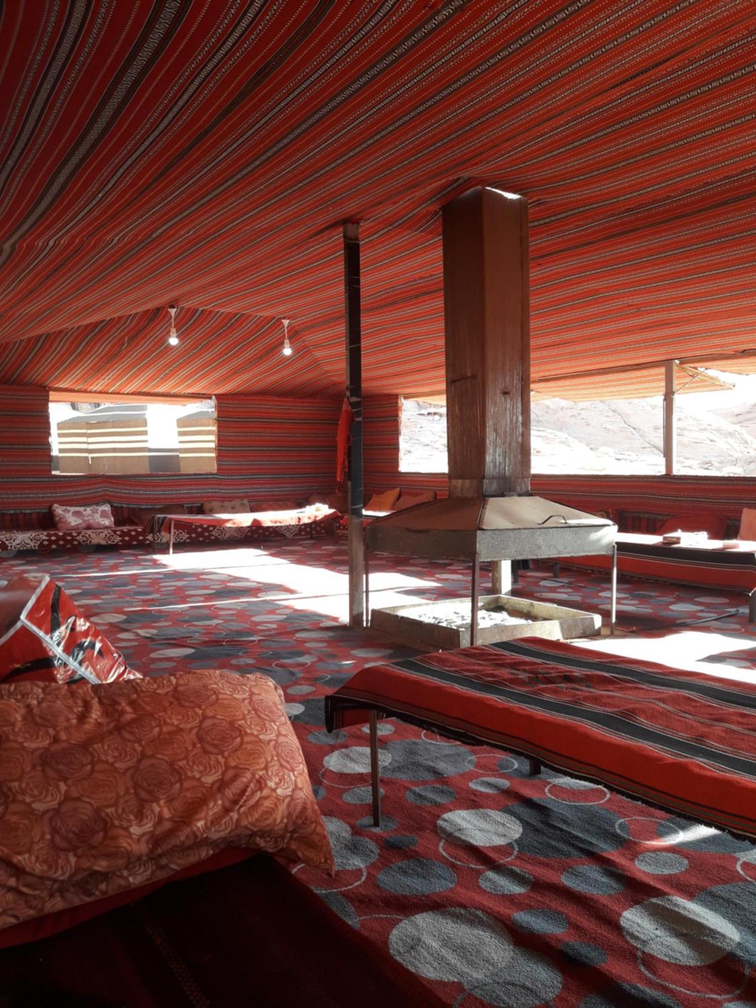 Quite Bedouin Life Hotel Wadi Rum Room photo